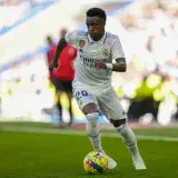 Militao: “Vinícius no para de correr”