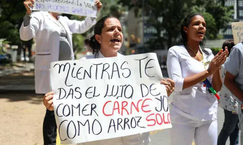 Oposición acusa a Maduro de esclavizar a los trabajadores