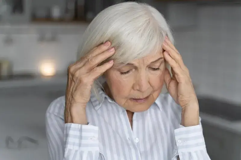 Técnica detecta beta‑amiloide antes del Alzheimer