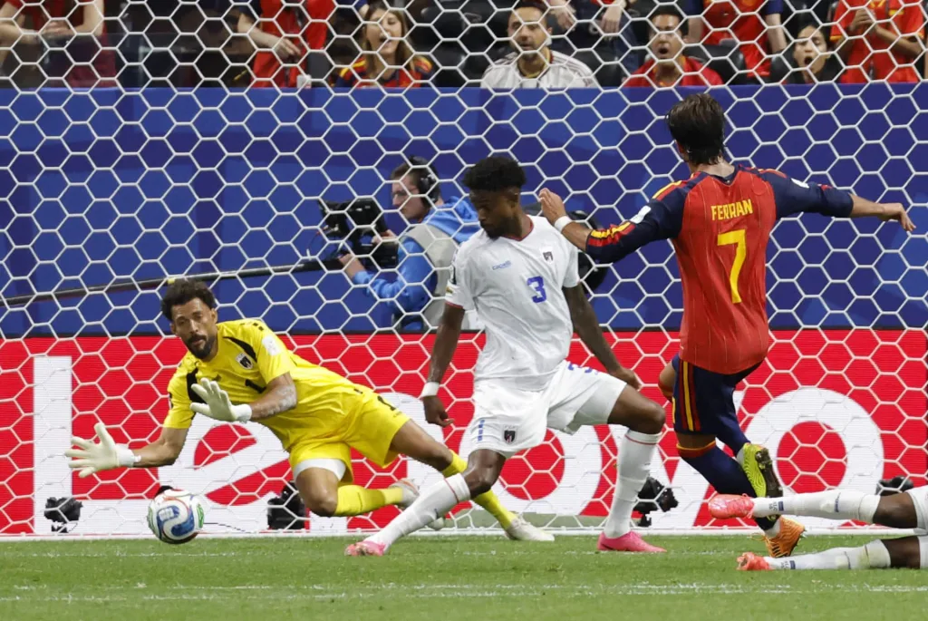 La primera semana del Mundial deja récords, sorpresas y tropiezos