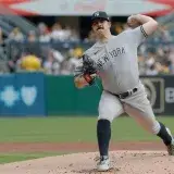 Rodón pasa a la lista de lesionados y los Yankees activan a McMahon y Grisham