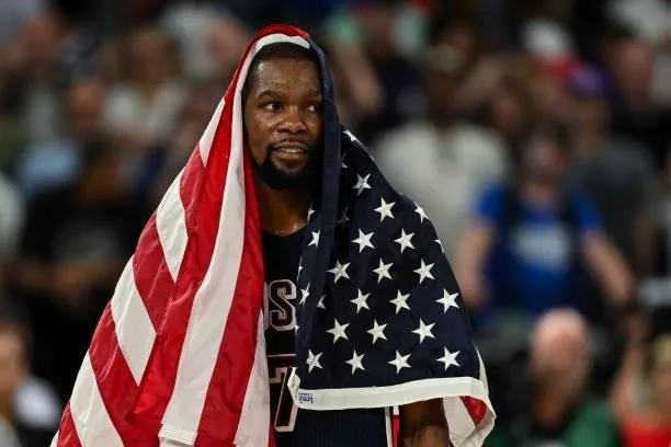 Kevin Durant apunta a Los Ángeles 2028 para su histórico quinto ciclo