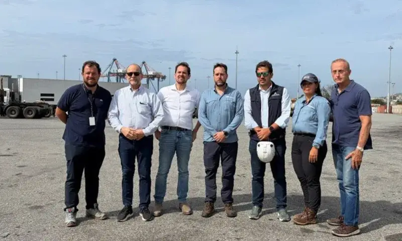 CAF recorrió La Guaira y respaldó la emergencia