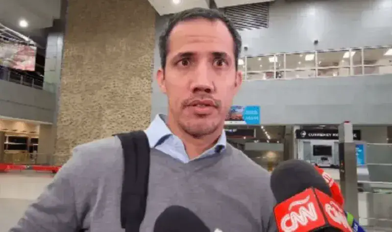 Opositores rechazan "persecución" en contra de Juan Guaidó