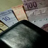 Aseguran que depósitos en bolívares crecieron un 44 %