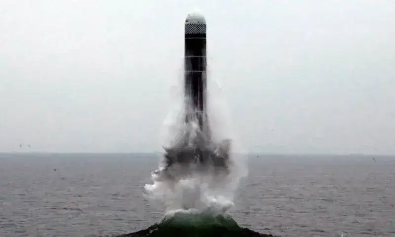 Japón confirma que misil norcoreano cae fuera de sus aguas