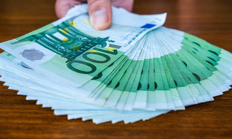 
				Las formas más curiosas (y fáciles) de hacer dinero			