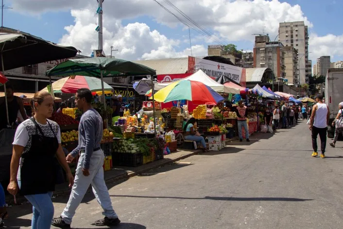 Inflación y devaluación: el bolívar se desploma en Caracas