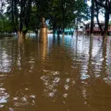 Inundaciones en La Victoria dejan sin techo a miles de familias