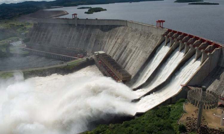 Brasil reanudará importaciones de electricidad desde Venezuela