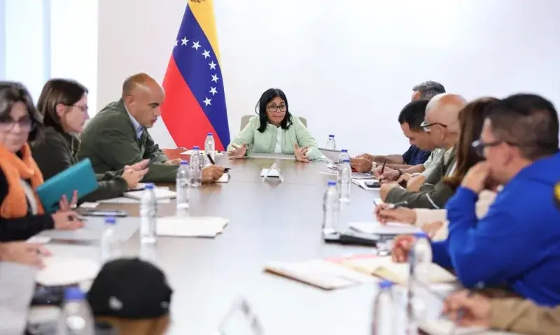 Gobierno amplía por una semana la suspensión de clases tras el sismo y activa revisión de viviendas