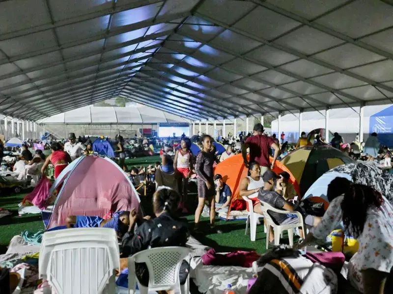 Piden sostener ayuda en Venezuela tras dos semanas del sismo
