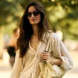 En verano, el cabello requiere un champú suave y frecuente