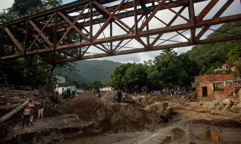Gobierno alerta del inicio de temporada de "lluvias abundantes"