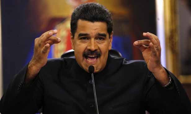 Maduro cumple 10 años en el poder con un turbulento mandato