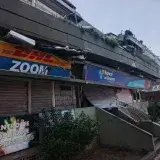 Comercio de La Guaira reabre entre daños y pedidos de alivio