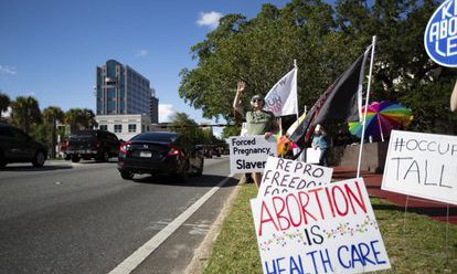 Florida prohíbe el aborto después de las seis semanas de embarazo