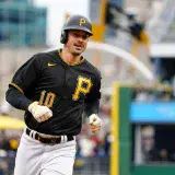 Bryan Reynolds acordó extensión con Piratas