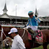 Jinete venezolano gana el Derby de Kentucky con Mage