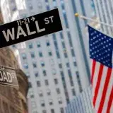 Wall Street sube mientras aguarda resultados trimestrales