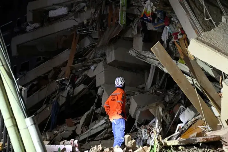 Varios países se solidarizan con Venezuela y ofrecen ayuda tras los terremotos