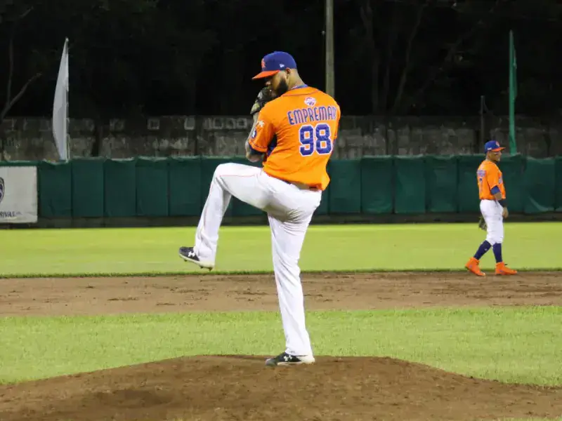 José Arias es el cuarto importado de Marineros