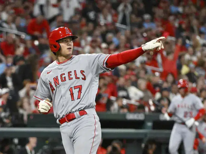 Ohtani hace historia y se une a Babe Ruth