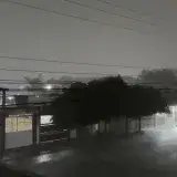 Lluvia, relámpagos y apagones golpean a Maracaibo