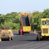 Colocan 6 mil toneladas de asfalto en la autopista Lara-Zulia