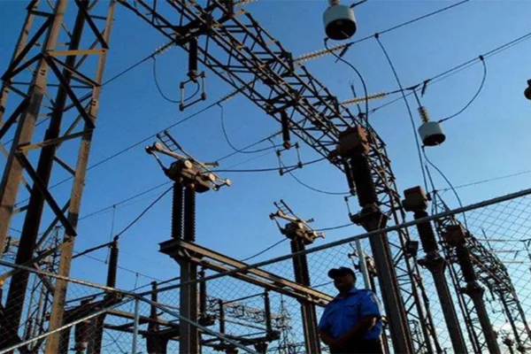 Colombia anuncia inversión para avanzar en interconexión eléctrica con Venezuela
