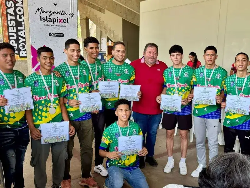 Nueva Esparta brilla en el baloncesto nacional con subcampeonato U16