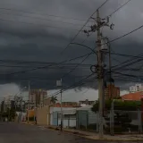Prevén cielos nublados y lluvias vespertinas en Zulia