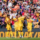 Barcelona gana y da un paso más al título
