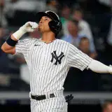 Gleyber y Oswaldo iniciaron la semana con jonrón