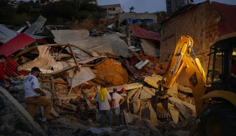 Terremotos dejan casi 50.000 personas sin ubicar en Caracas y La Guaira