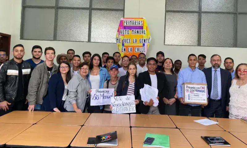 Vente Venezuela exige elección primaria con voto manual