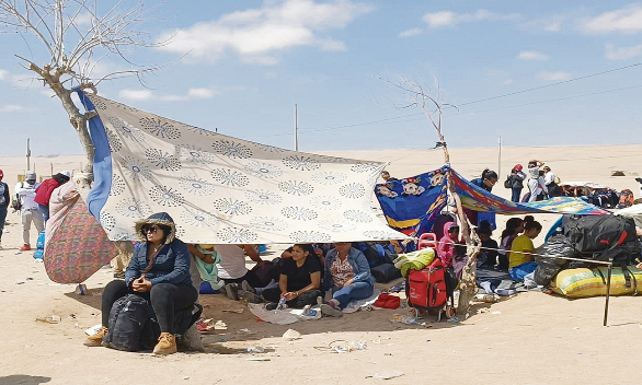 Chile considera "corredor humanitario" para enfrentar crisis migratoria