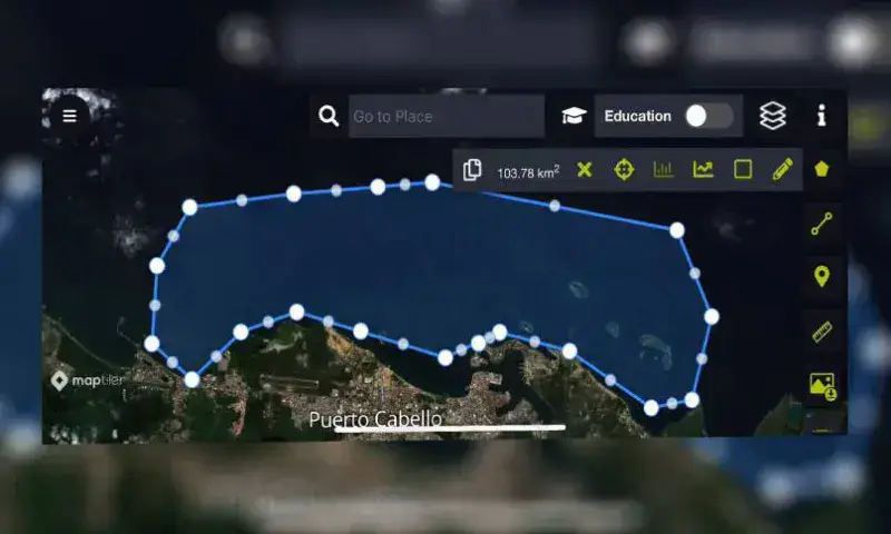 Imágenes satelitales revelan que derrame de El Palito se extiende por 103 km² de costa