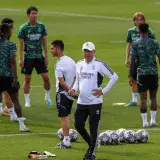 Real Madrid prepara el duelo del City sin Militao, Mendy y Ceballos