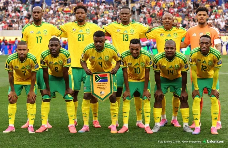 Canadá vence 1-0 a Sudáfrica y avanza a los octavos del Mundial