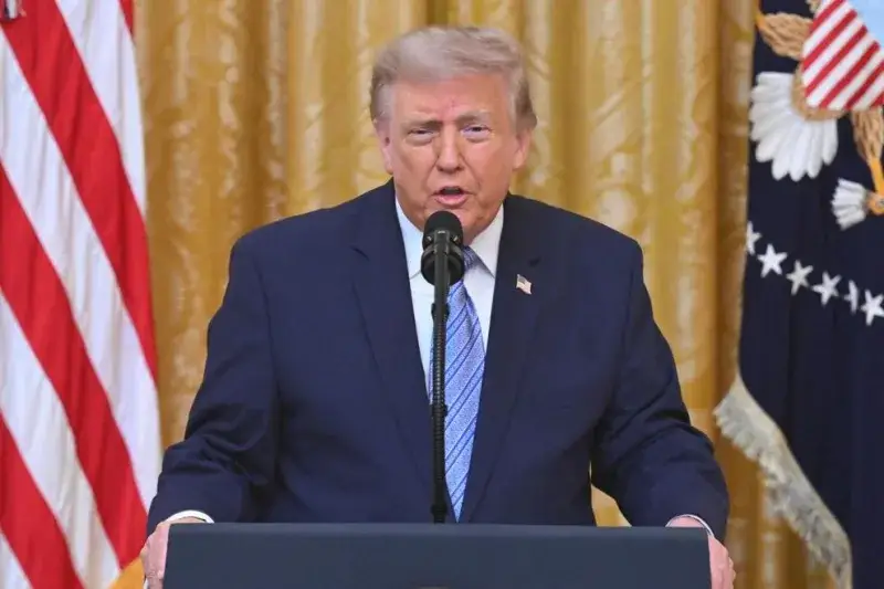 Trump vincula a Maduro con presunto plan contra comicios de 2020