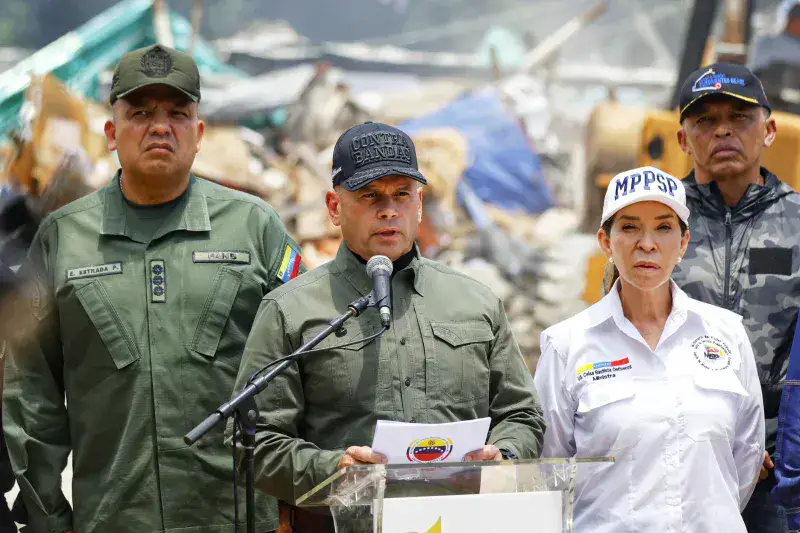Gobierno niega negociación en Tocorón