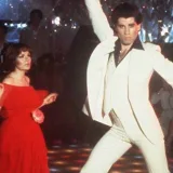 Icónico traje de Travolta en Fiebre de Sábado por la noche sale a subasta