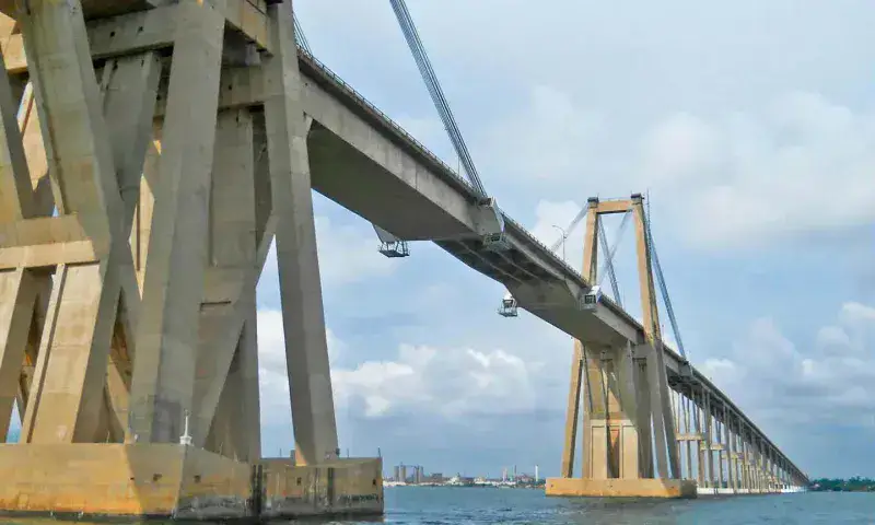 Rehabilitan pilas del Puente sobre El Lago