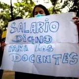 Docentes venezolanos claman salarios justos pese a crisis