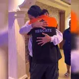 Aarón Levi se reencuentra con rescatistas mexicanos tras salir con vida de los escombros