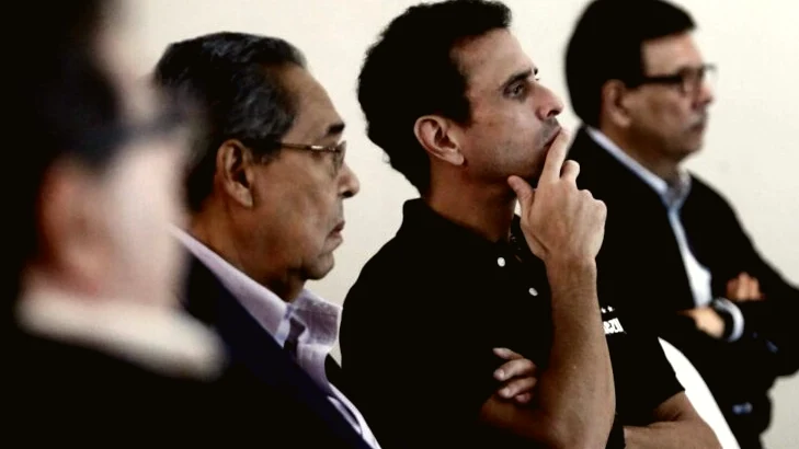 Capriles pide incluir a Machado en negociaciones