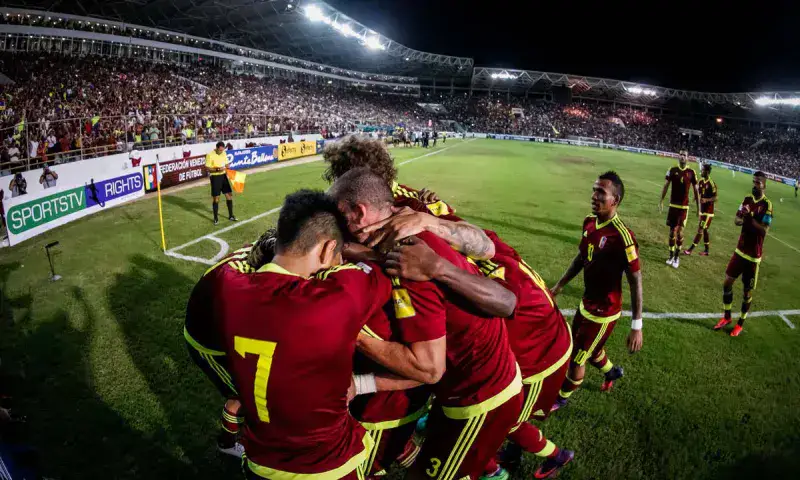 La Vinotinto inicia entrenamientos para medirse ante Colombia