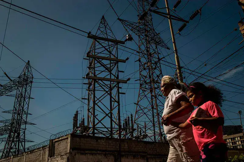 Colombia destina inversión para avanzar en interconexión eléctrica con Venezuela