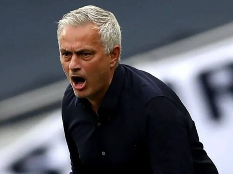 Real Madrid anunció a José Mourinho como técnico para las próximas tres temporadas